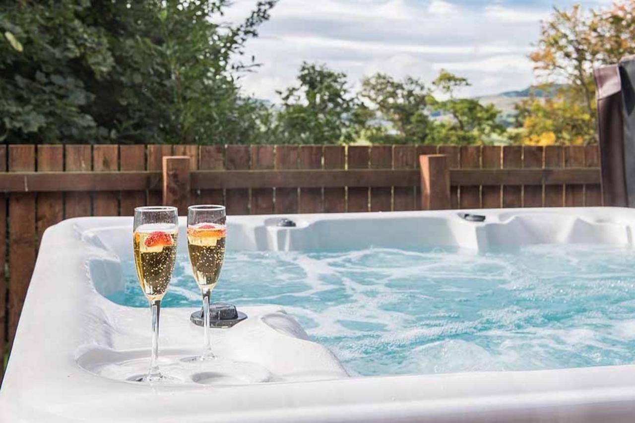 Vila The Granary With Hot Tub Near Perth Perthshire Forgandenny Exteriér fotografie